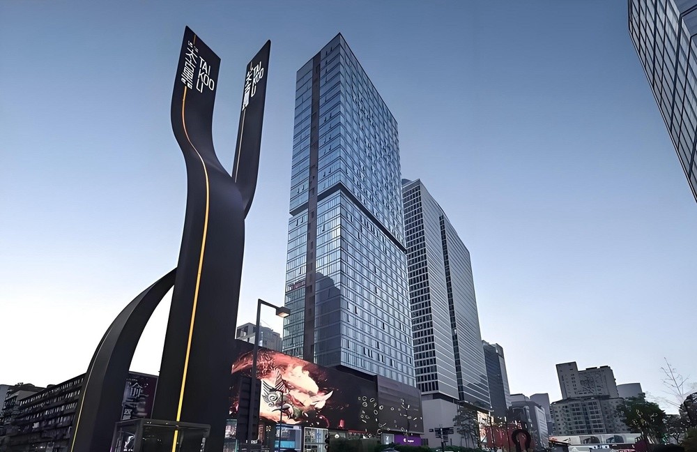 银石广场外观图